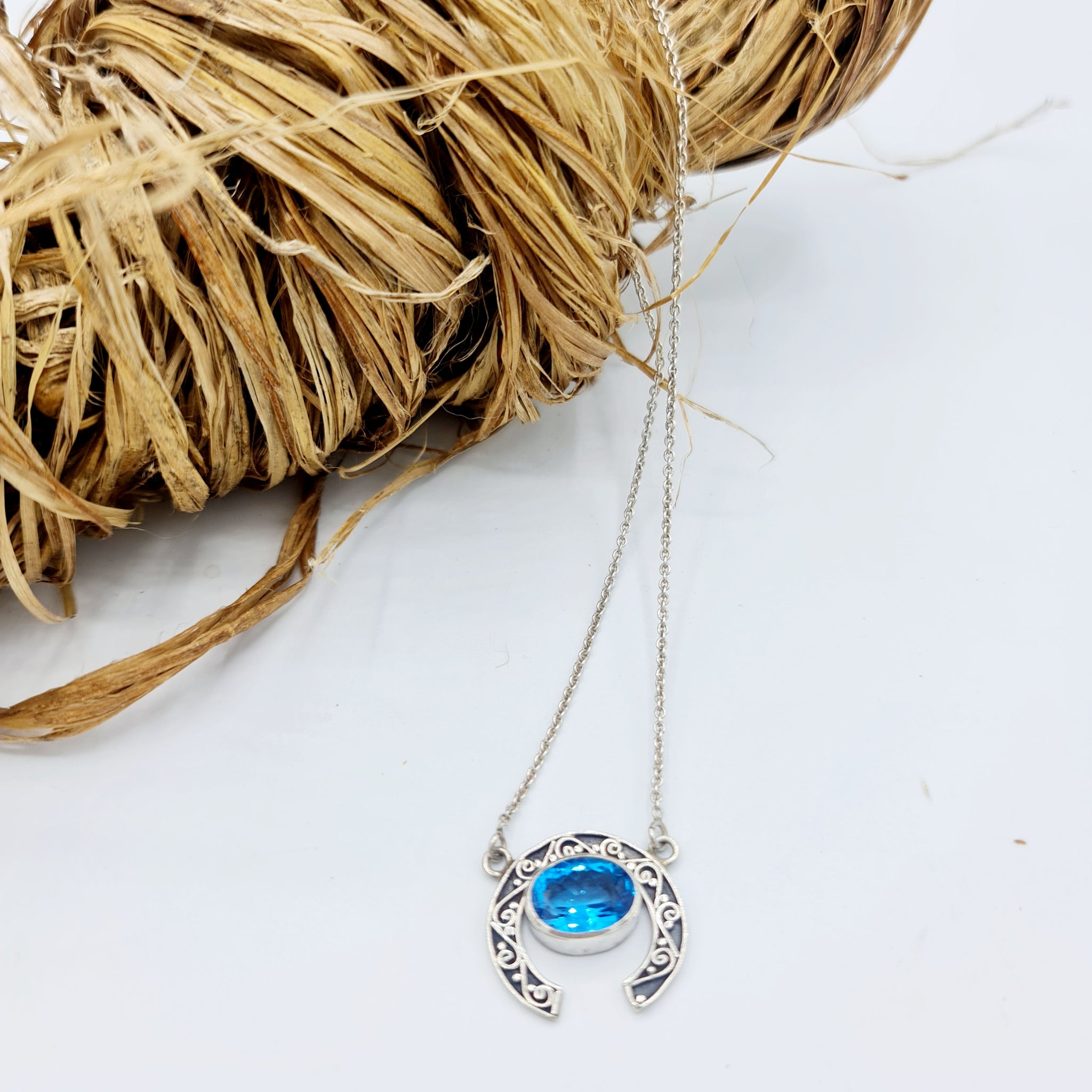 Handmade 925 Sterling Silver Blue Topaz Horse Shoe Shaped Pendant